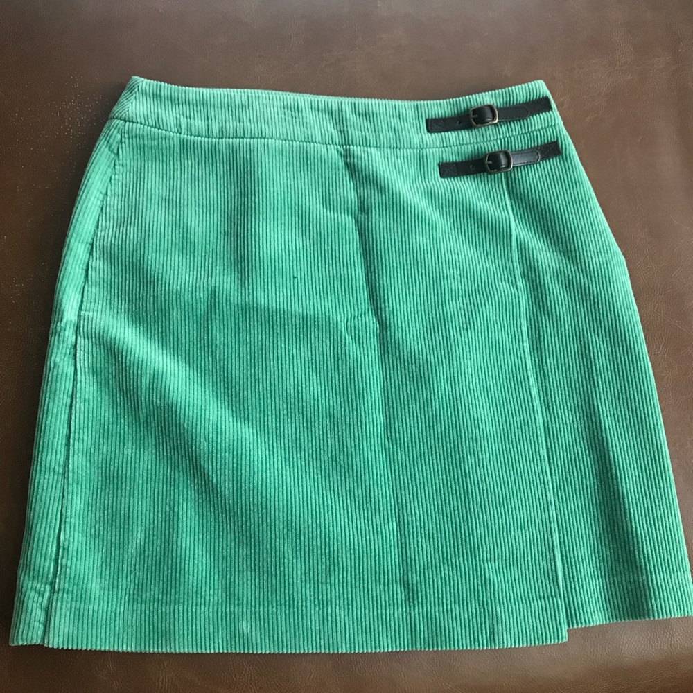 Boden corduroy lined skirt